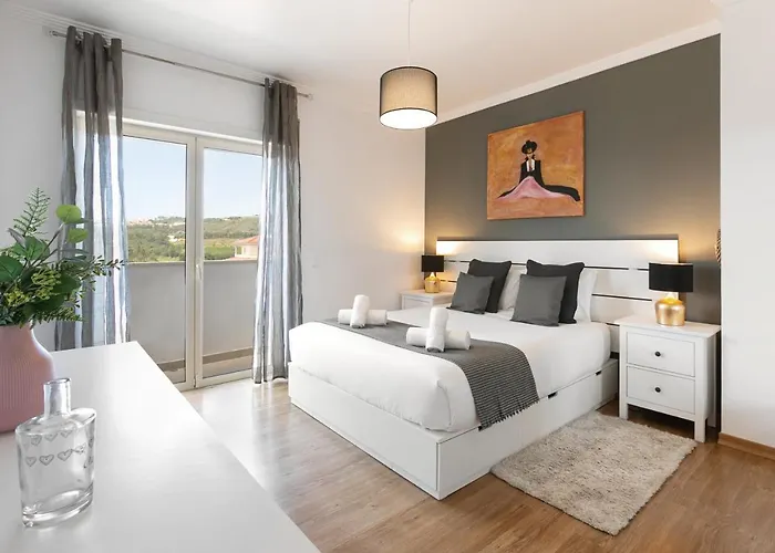 Villa Pool & Charm Óbidos